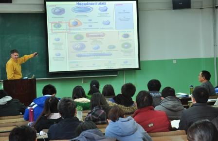 Prof. Andy Jackson teaching in China