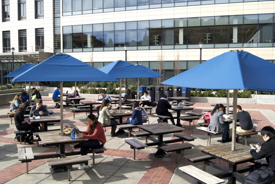 Pat Brown's Grill is a popular gathering spot for lunch as well as after-hours social events. In the background is the Li Ka Shing building, home to the Glaunsinger Lab. (photo by Jewel Reaso)